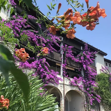 Apartment Antica Limonaia View And Pool Toscolano Maderno